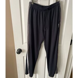 Men’s Reebok sweat/track pants 